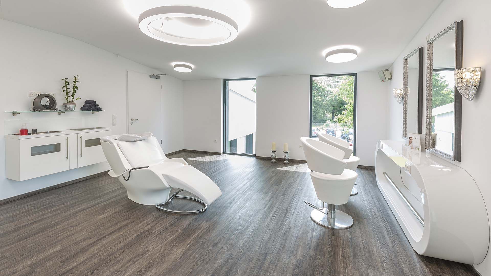 Cut & Coffee | Einbeck